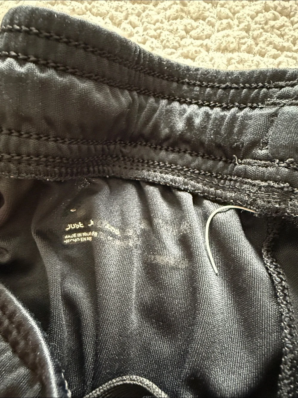 Under Armour Men’s Black Athletic Training Shorts